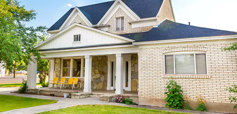 Why Homeowners in Illinois Sell Their Houses After Losing a Job – And How We Can Help