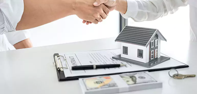 Why Choose Illinois Home Buyers to Buy Your Home Off Market On Cash in Illinois, IL?