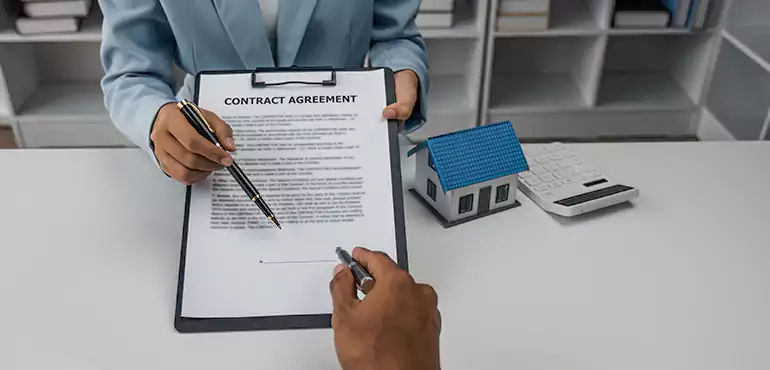 Why Sell Your Wholesale Assignment Contract to Us in Elk Grove Village, IL?