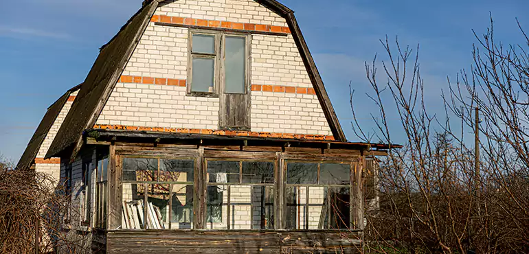 Own a Rental in Disrepair? We’ll Take It Off Your Hands in Schaumburg