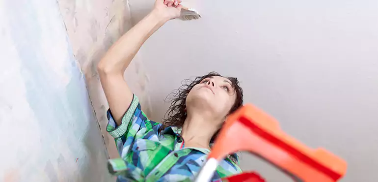Ready to Get Rid of Your Moldy Illinois Home? Call Now for a Fast Cash Offer